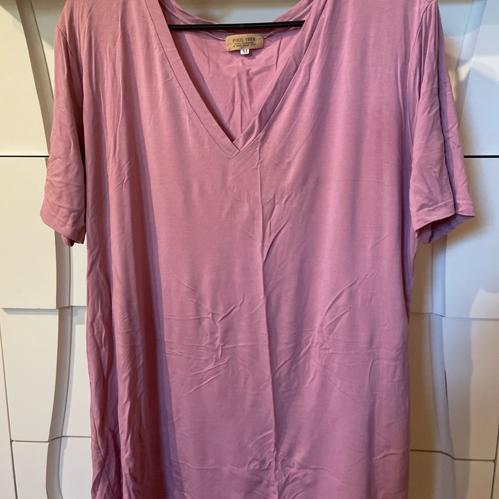 Piko 1988 Mauve V-Neck Short Sleeve Top